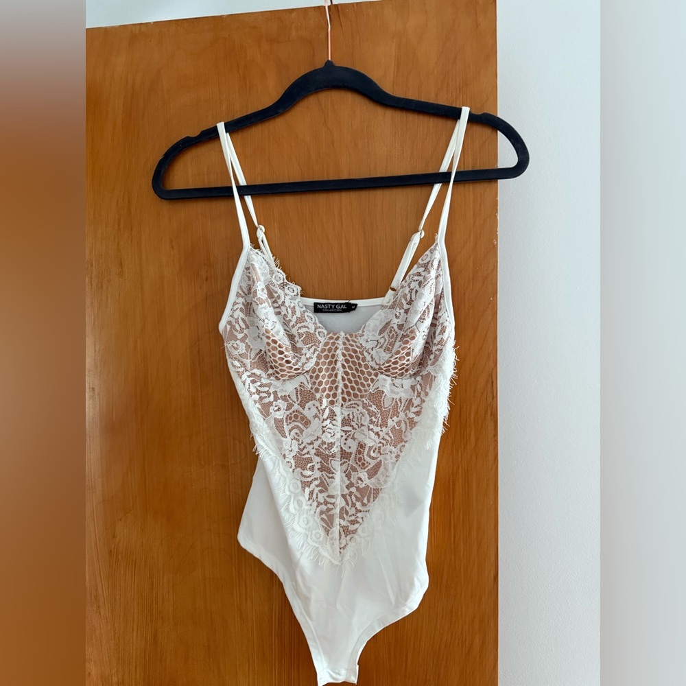 Nasty Gal White Lace Bodysuit – Size M